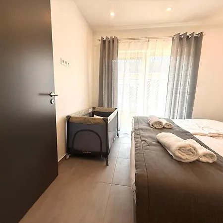 Apartamento Local-lux Garden B- 2 Bedrooms-terrace Kecskemét