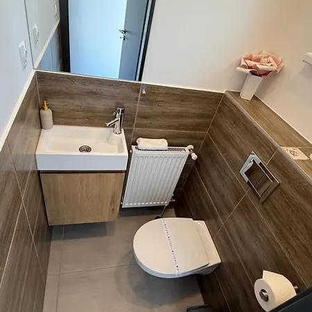 Local-lux Garden B- 2 Bedrooms-terrace